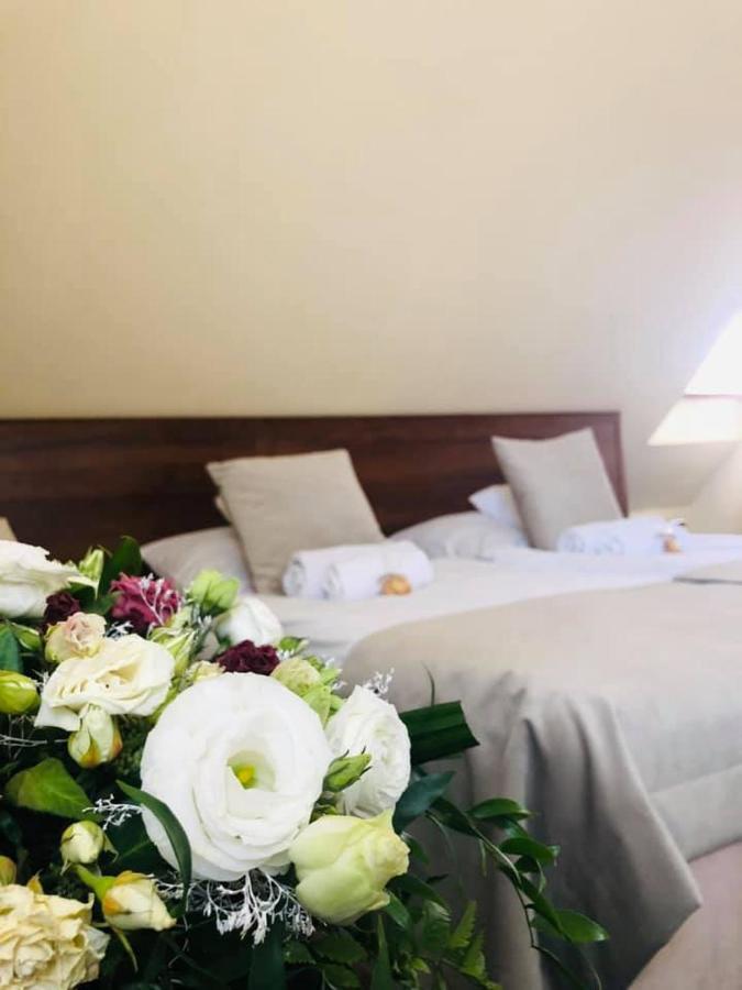 Hotel Rycerski Czeladz Bagian luar foto