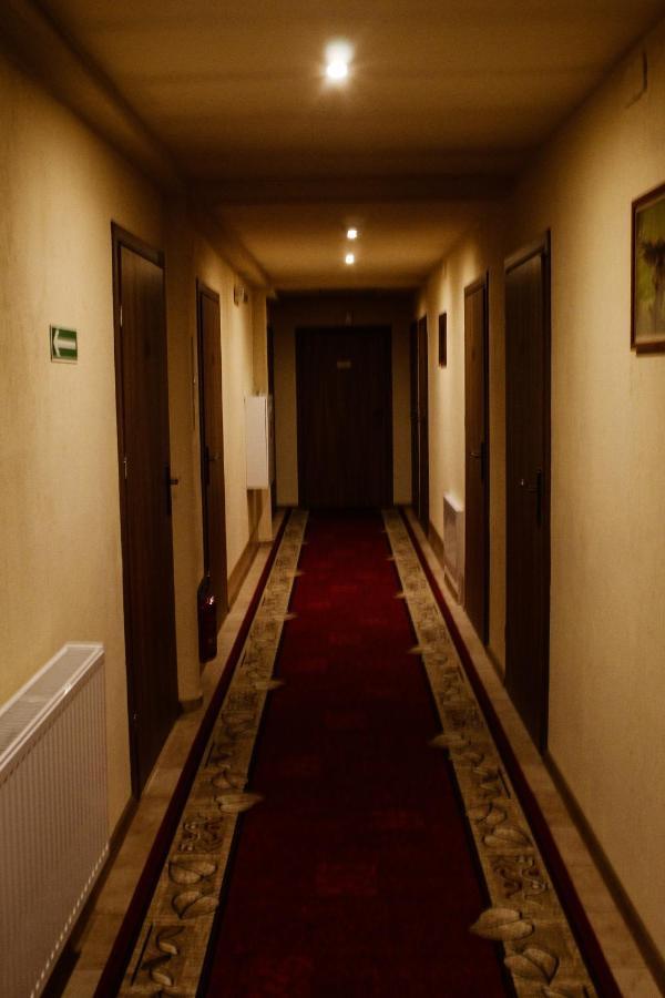 Hotel Rycerski Czeladz Bagian luar foto
