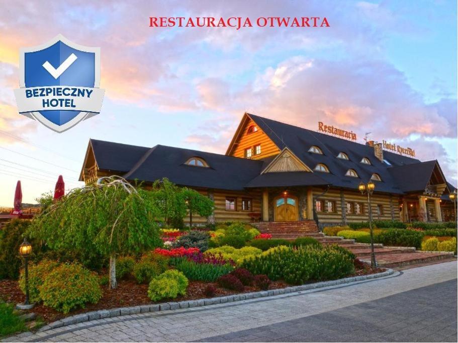 Hotel Rycerski Czeladz Bagian luar foto