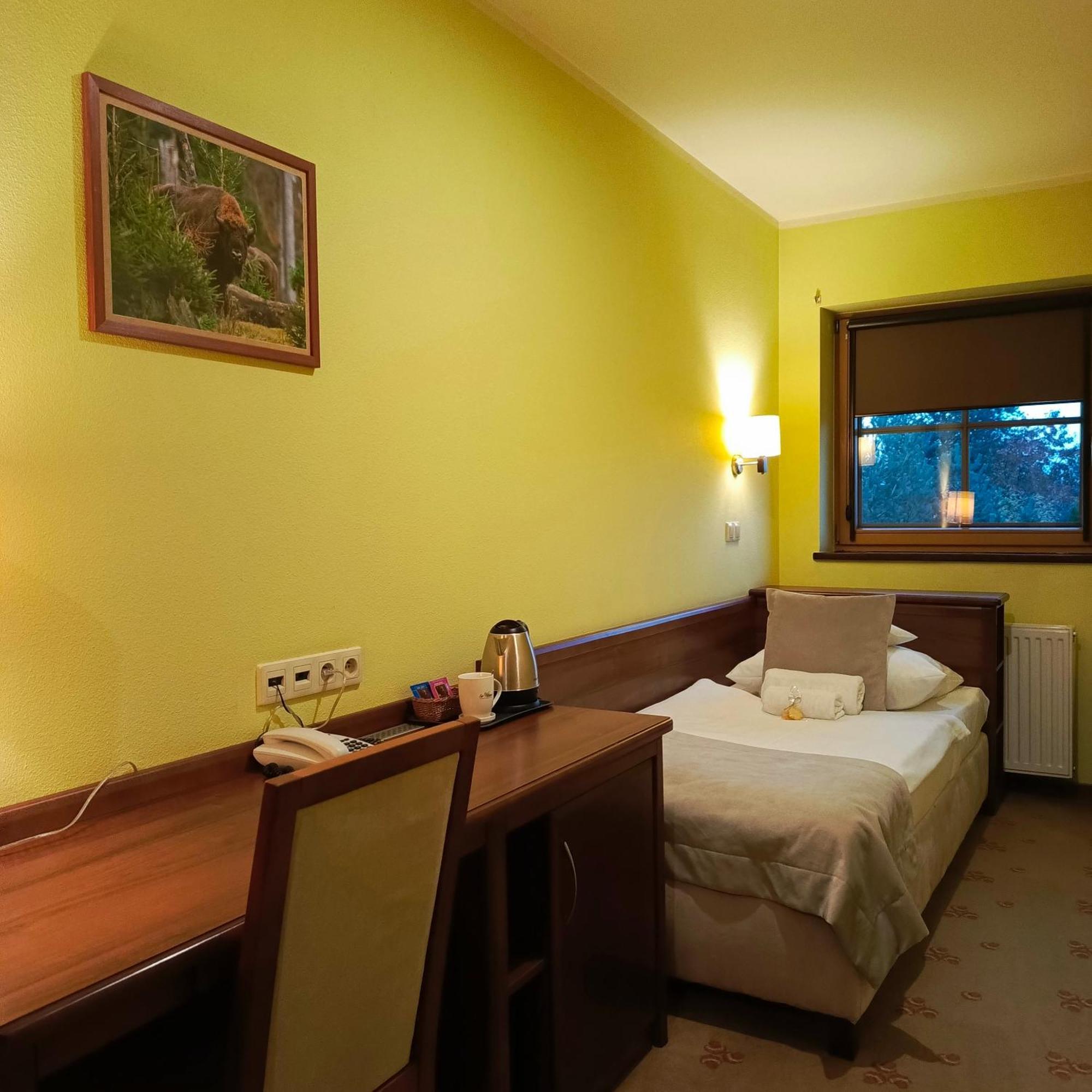 Hotel Rycerski Czeladz Bagian luar foto